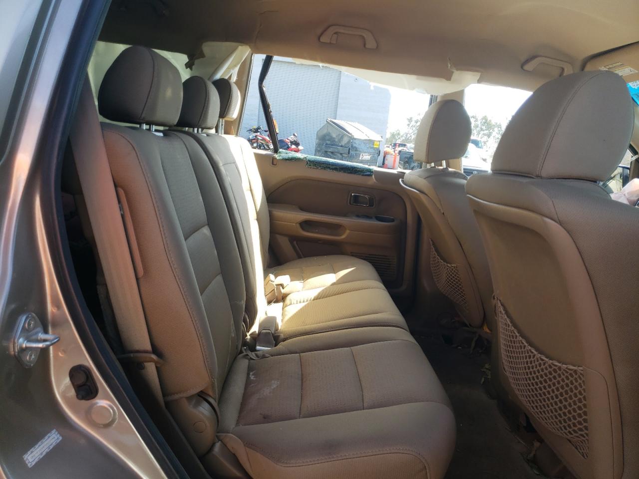 Photo 6 from auction – 2007 HONDA PILOT LX with VIN 2HKYF18197H527794