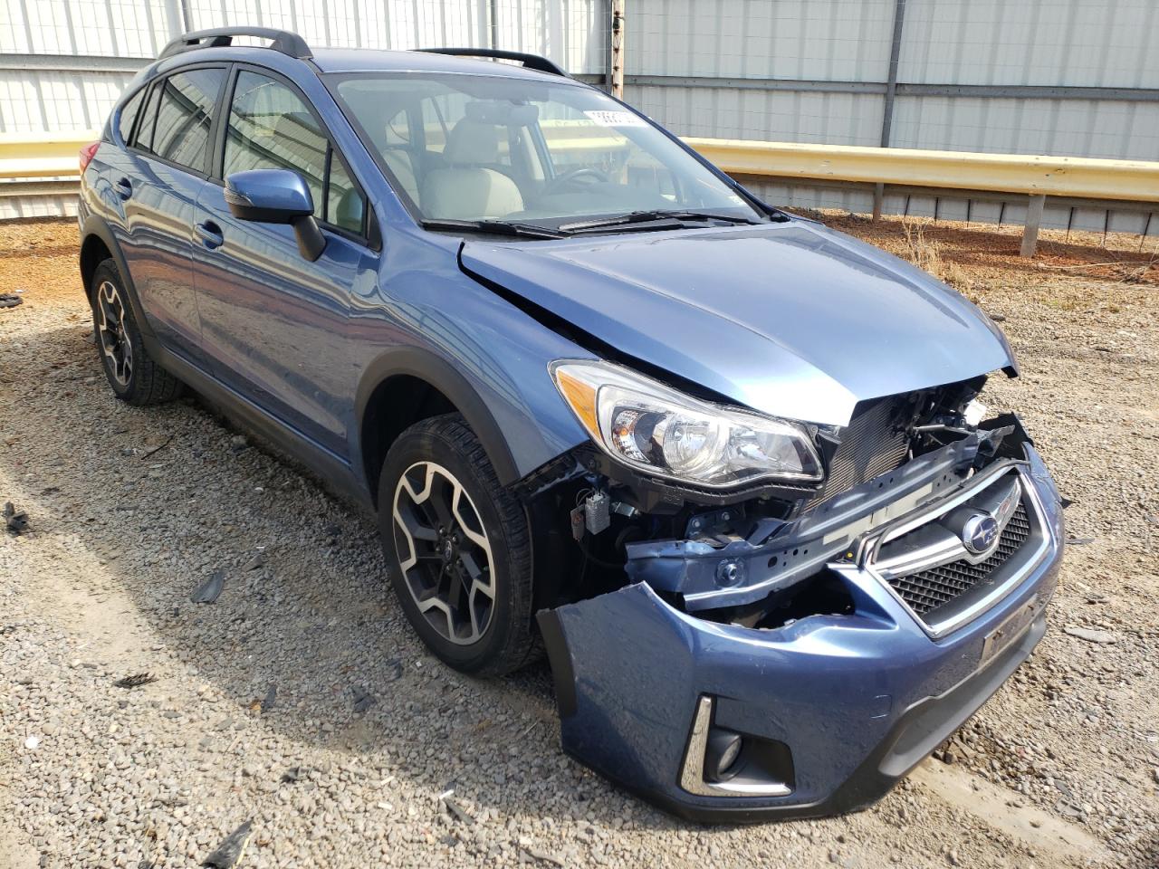 SUBARU CROSSTREK 2017 with VIN JF2GPAKCXH8212894 - Photo from auction
