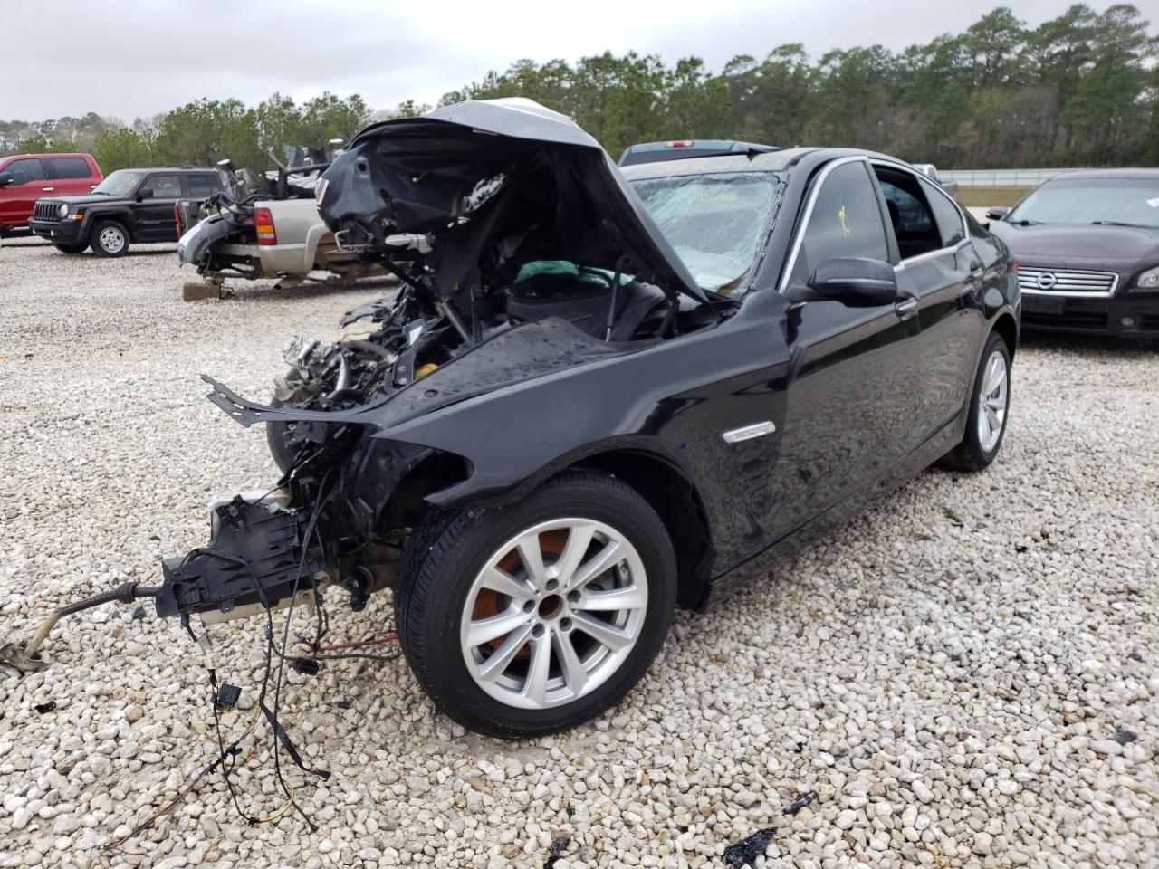 Photo 2 from auction – 2015 BMW 528 I with VIN WBA5A5C55FD516411