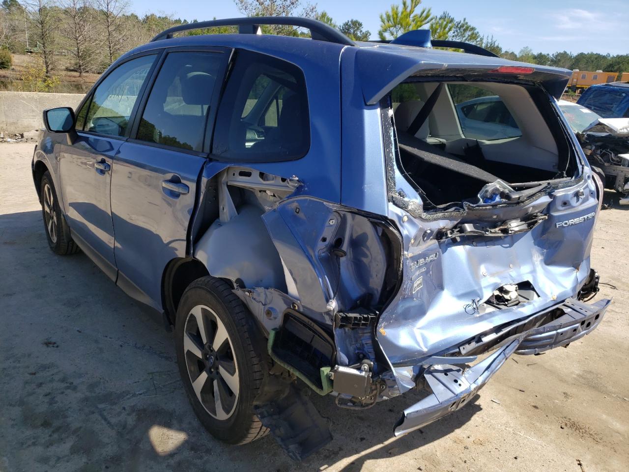 Photo 3 from auction – 2018 SUBARU FORESTER 2 with VIN JF2SJAGCXJH529245