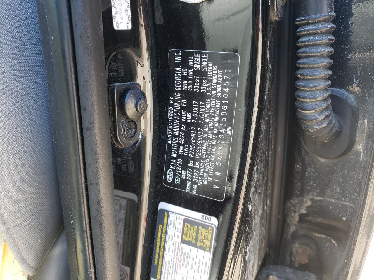 Photo 10 from auction – 2011 KIA SORENTO BA with VIN 5XYKT3A15BG104571