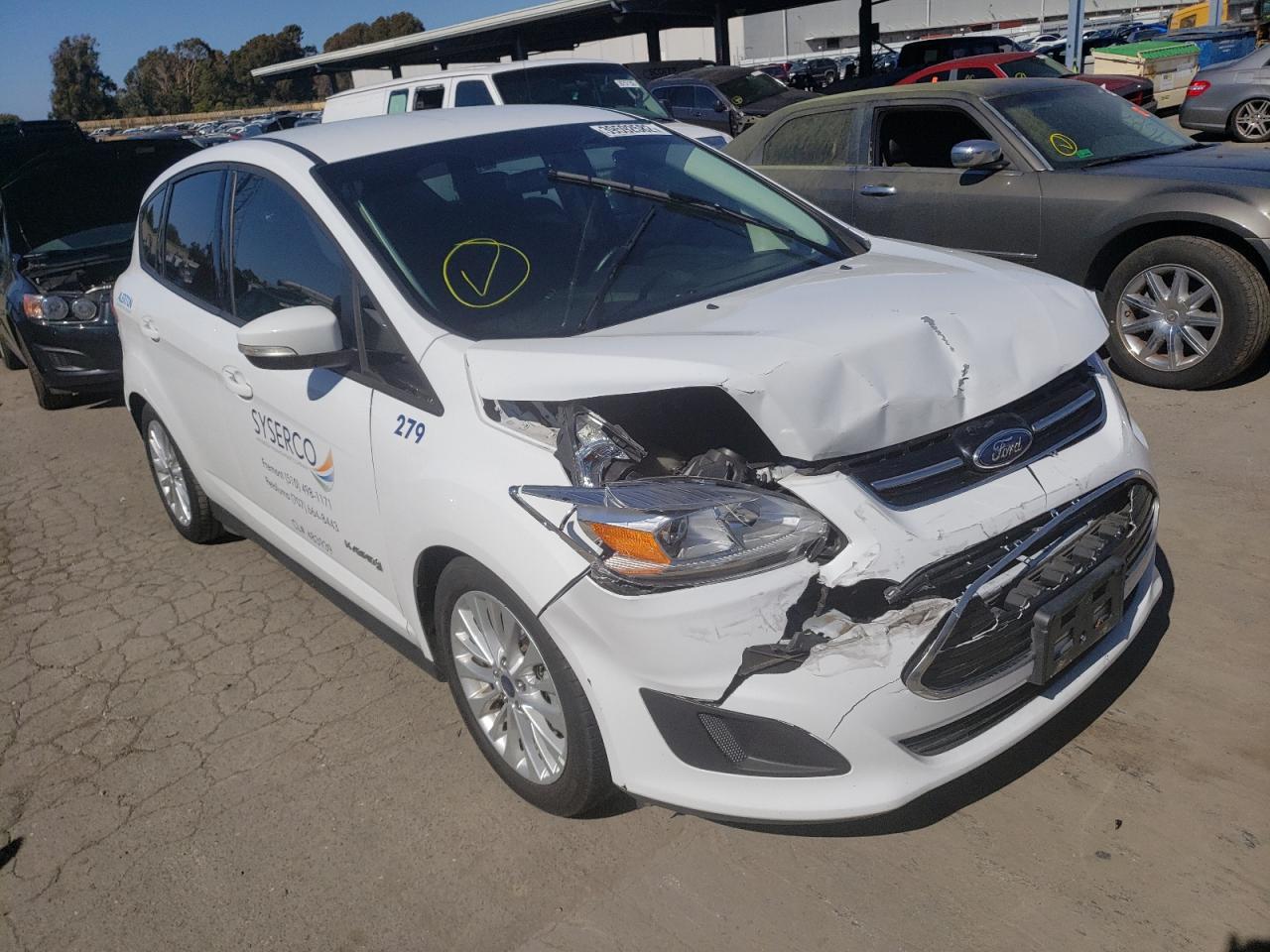 FORD C-MAX SE 2017 with VIN 1FADP5AU5HL112742 - Photo from auction