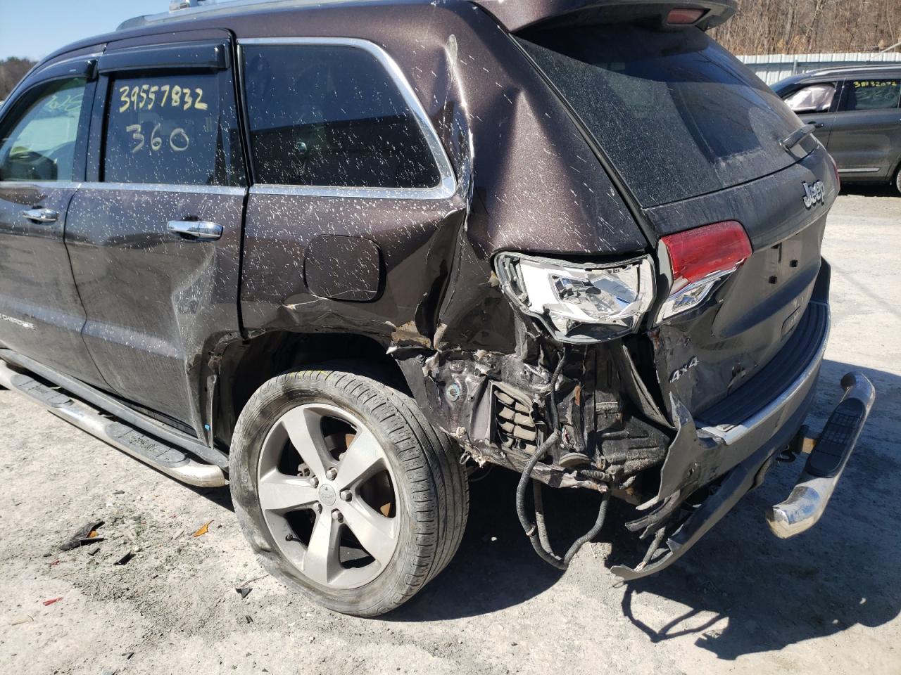 Photo 9 from auction – 2016 JEEP GRAND CHER with VIN 1C4RJFBG5GC493491
