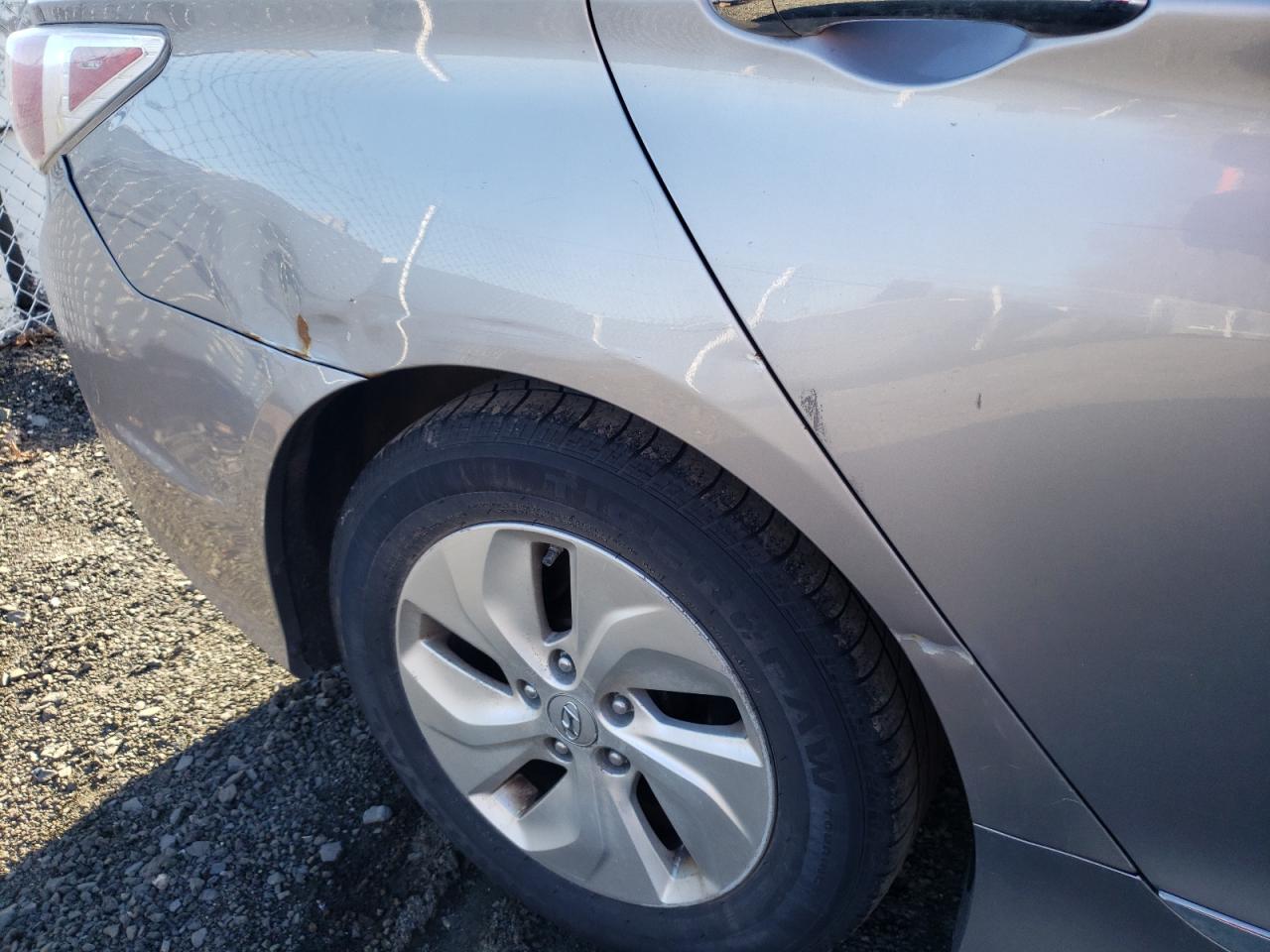 Photo 9 from auction – 2013 HYUNDAI SONATA HYB with VIN KMHEC4A43DA073865