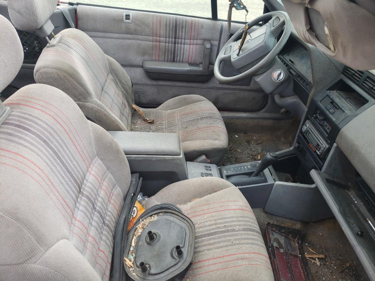 Photo 5 from auction – 1991 DODGE SHADOW ES with VIN 3B3XP65K4MT594237