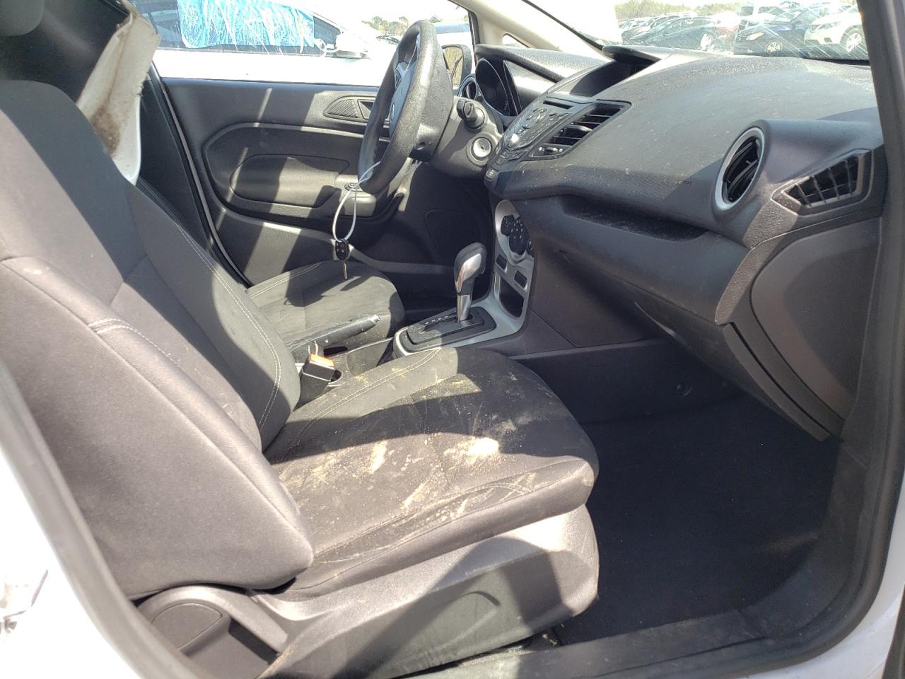 Photo 5 from auction – 2019 FORD FIESTA SE with VIN 3FADP4BJ2KM116364