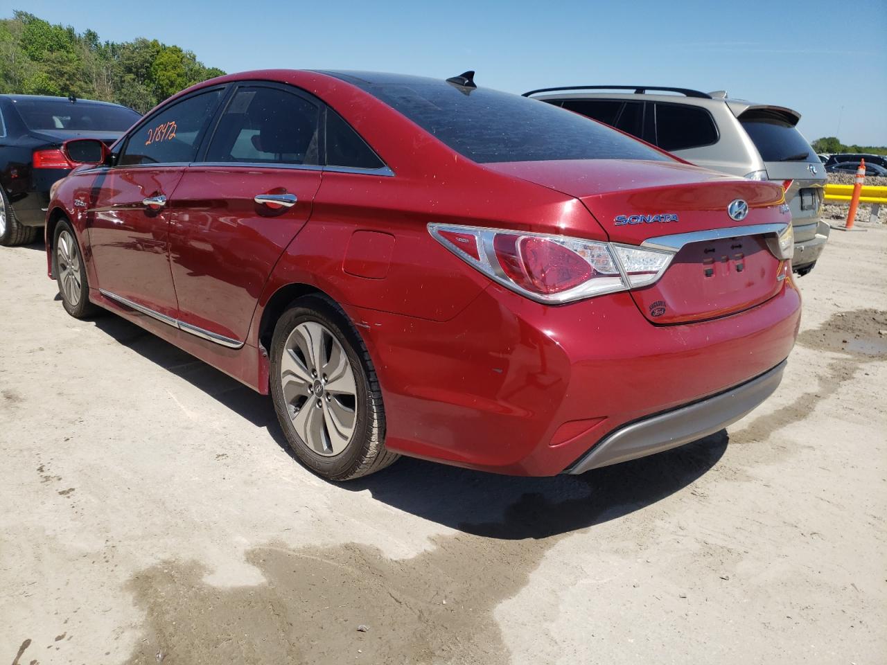 Photo 3 from auction – 2015 HYUNDAI SONATA HYB with VIN KMHEC4A41FA119485