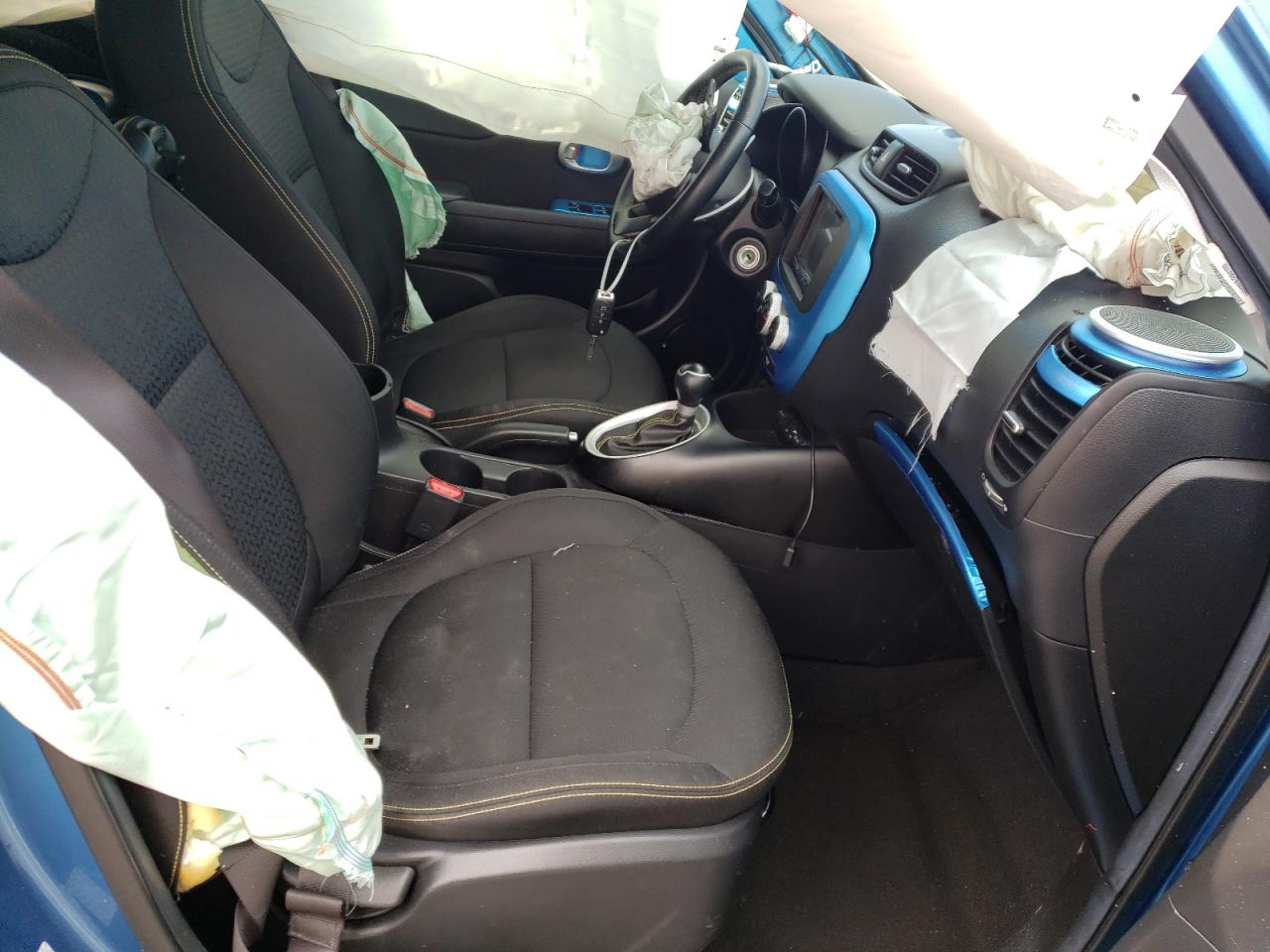 Photo 5 from auction – 2016 KIA SOUL + with VIN KNDJP3A58G7392898