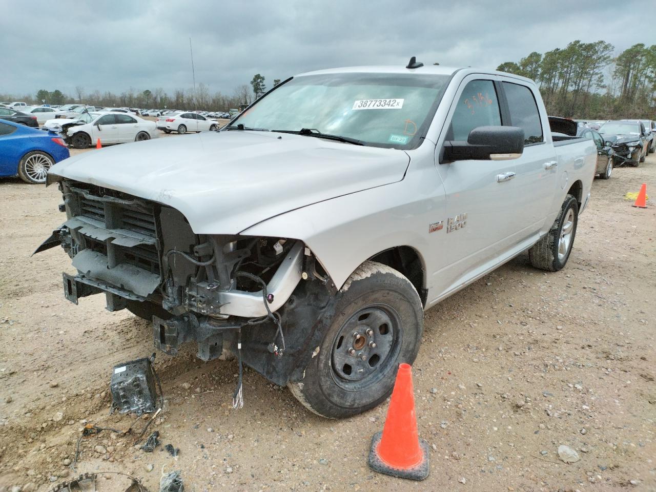 Photo 2 from auction – 2018 RAM 1500 SLT with VIN 3C6RR6LT8JG210159