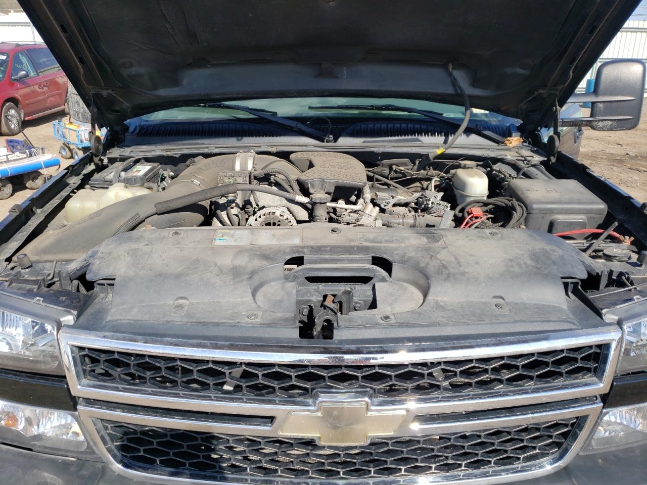 Photo 7 from auction – 2006 CHEVROLET SILVERADO with VIN 1GCHK23D36F216132
