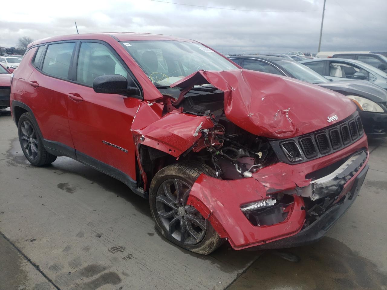 JEEP COMPASS SP 2018 with VIN 3C4NJCAB2JT368303 - Photo from auction