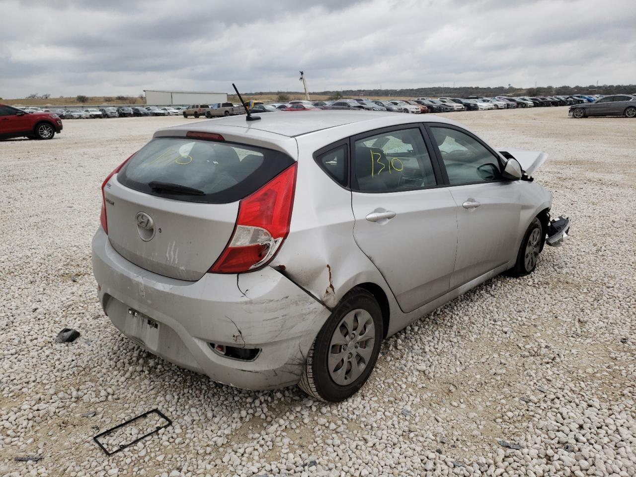 Photo 4 from auction – 2017 HYUNDAI ACCENT SE with VIN KMHCT5AE1HU301646