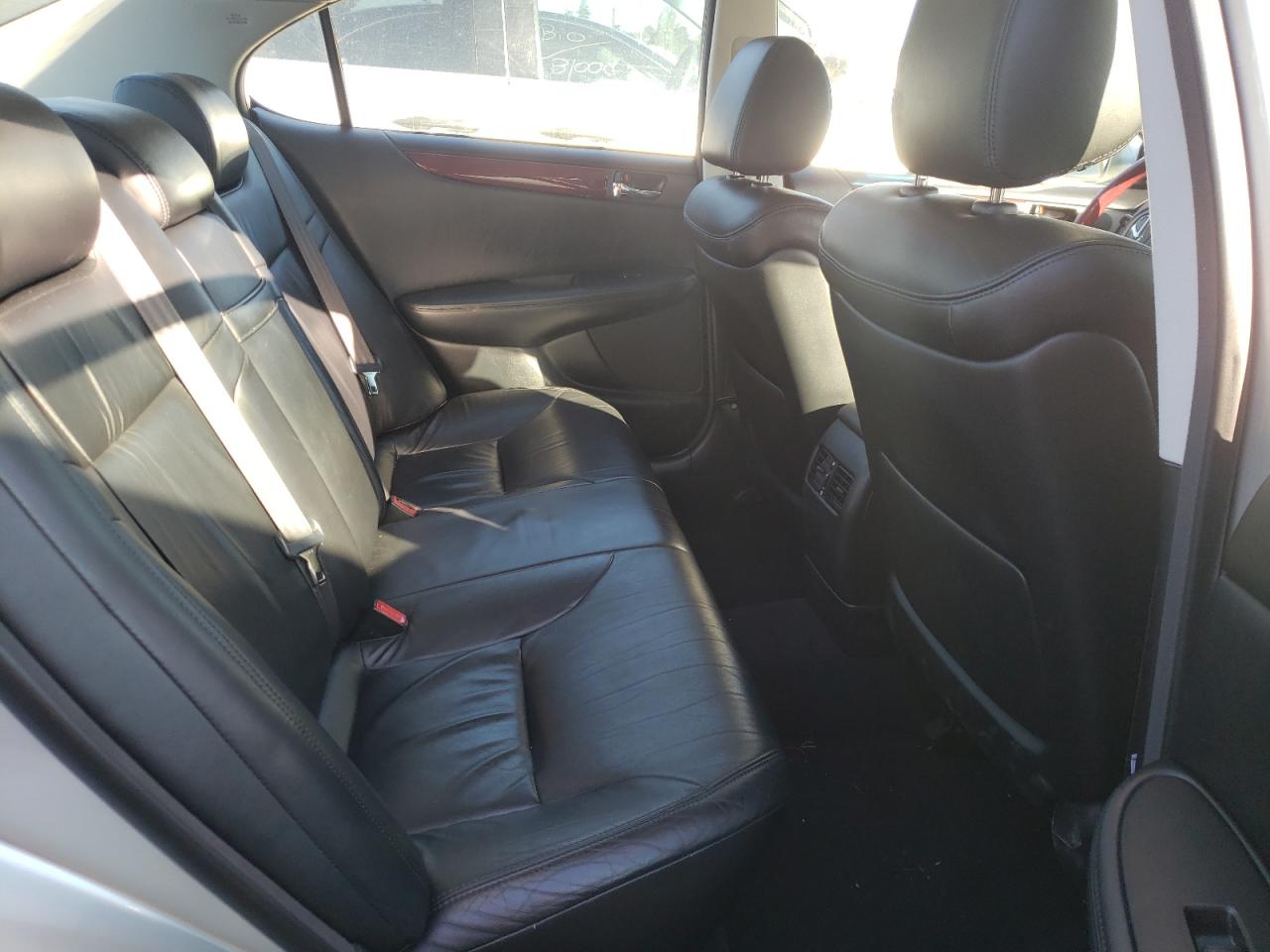 Photo 6 from auction – 2002 LEXUS ES 300 with VIN JTHBF30G820051740