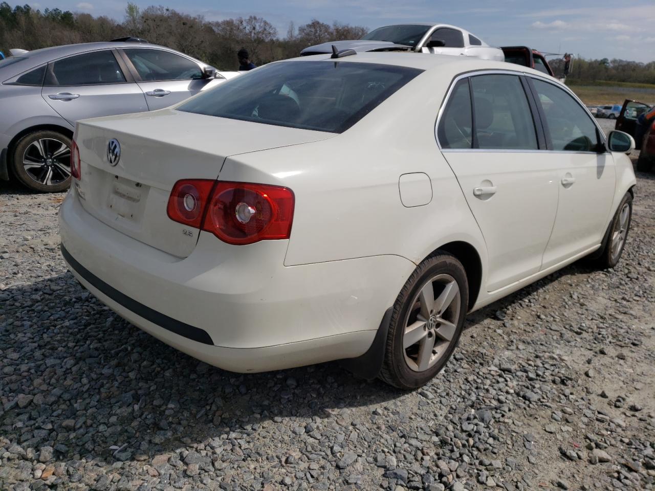 Photo 4 from auction – 2006 VOLKSWAGEN JETTA 2.5 with VIN 3VWSF71K36M776240