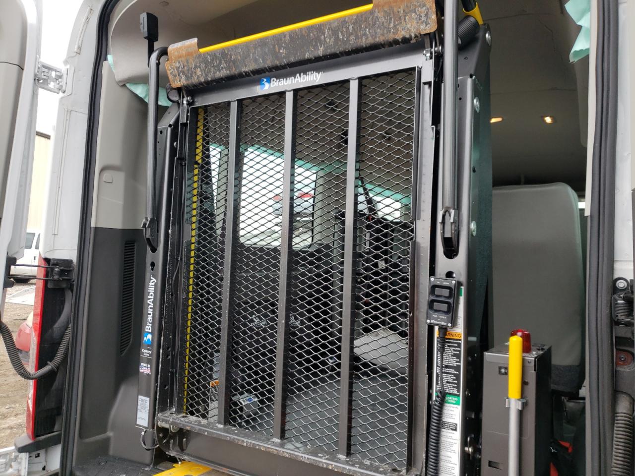 Photo 6 from auction – 2020 FORD TRANSIT T- with VIN 1FDAX2C84LKB26623