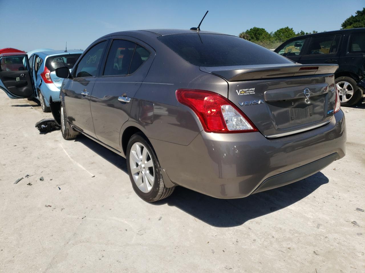 Photo 3 from auction – 2016 NISSAN VERSA S with VIN 3N1CN7AP8GL817414