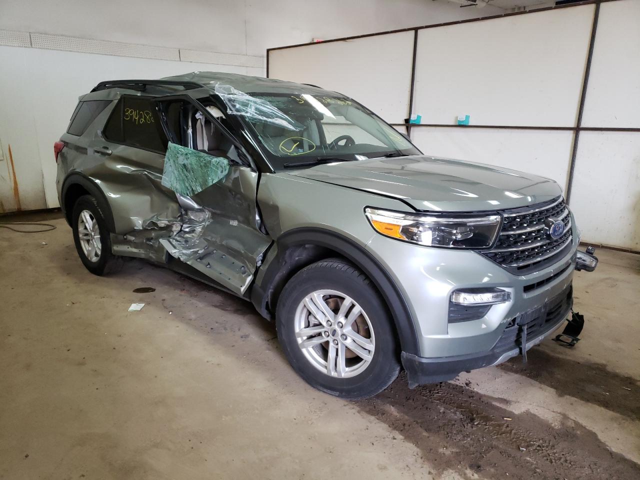 FORD EXPLORER X 2020 with VIN 1FMSK8DHXLGB92309 - Photo from auction