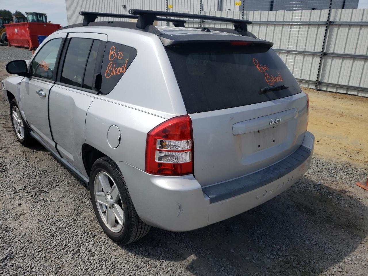Photo 3 from auction – 2007 JEEP COMPASS with VIN 1J8FT470X7D261209