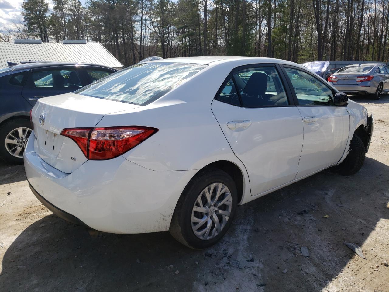 Photo 4 from auction – 2019 TOYOTA COROLLA L with VIN 2T1BURHE7KC142615