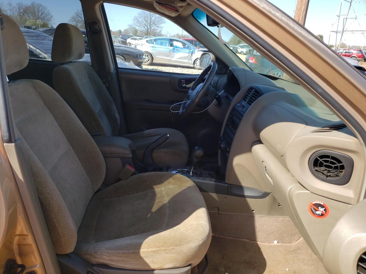 Photo 5 from auction – 2004 HYUNDAI SANTA FE G with VIN KM8SC13D64U585908