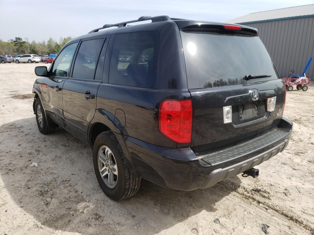 Photo 3 from auction – 2005 HONDA PILOT EXL with VIN 5FNYF18685B031828
