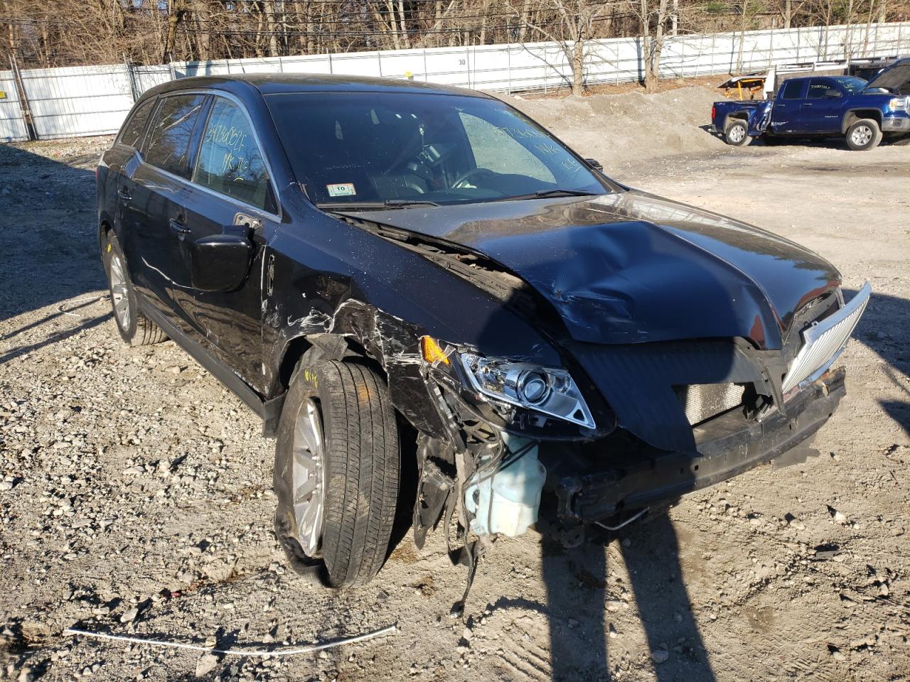 Photo 1 from auction – 2014 LINCOLN MKT with VIN 2LMHJ5NK3EBL56200