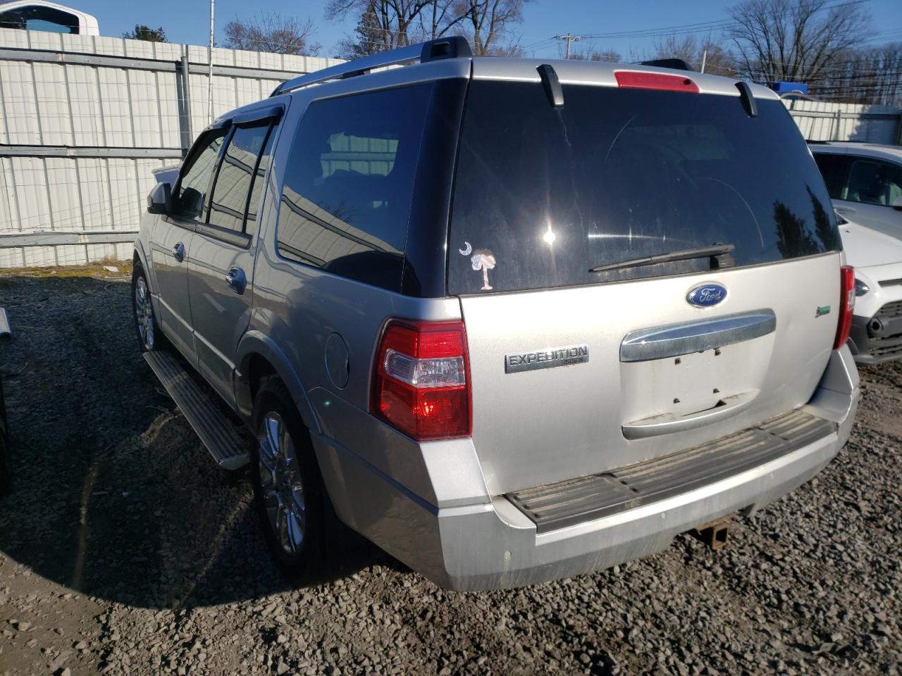 Photo 3 from auction – 2011 FORD EXPEDITION with VIN 1FMJU2A5XBEF35322