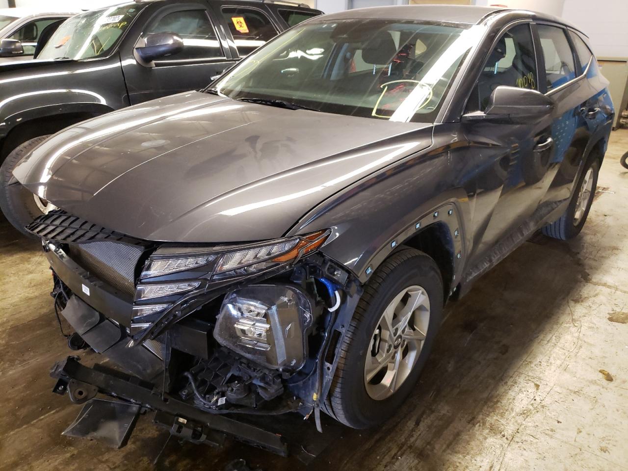 Photo 2 from auction – 2022 HYUNDAI TUCSON SE with VIN KM8JACAE1NU018242