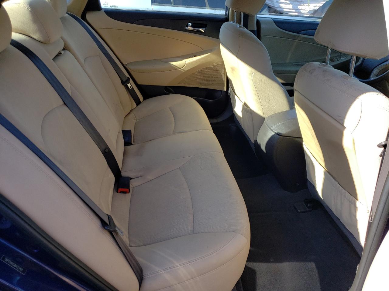 Photo 6 from auction – 2011 HYUNDAI SONATA GLS with VIN 5NPEB4AC0BH222401