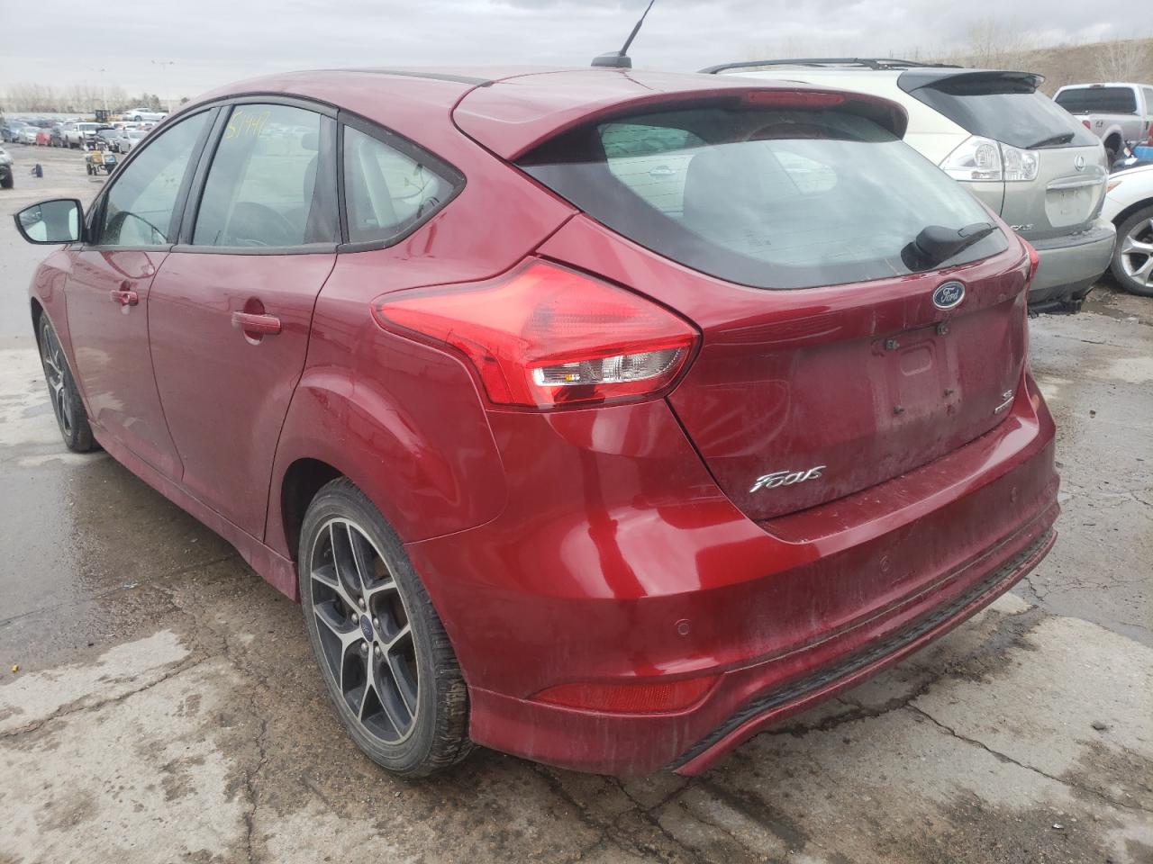 Photo 3 from auction – 2016 FORD FOCUS SE with VIN 1FADP3K20GL391517