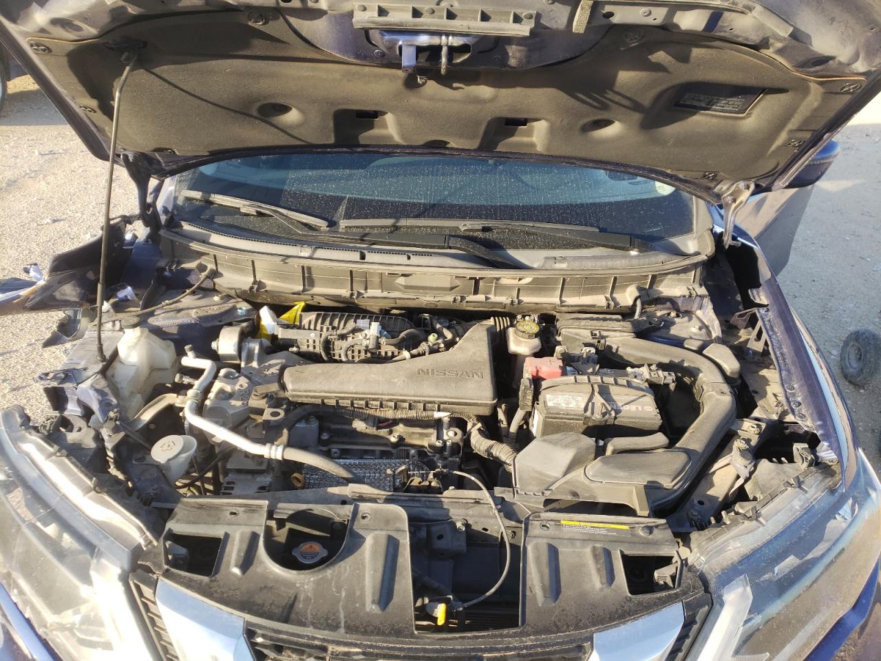 Photo 7 from auction – 2017 NISSAN ROGUE S with VIN KNMAT2MT6HP593877