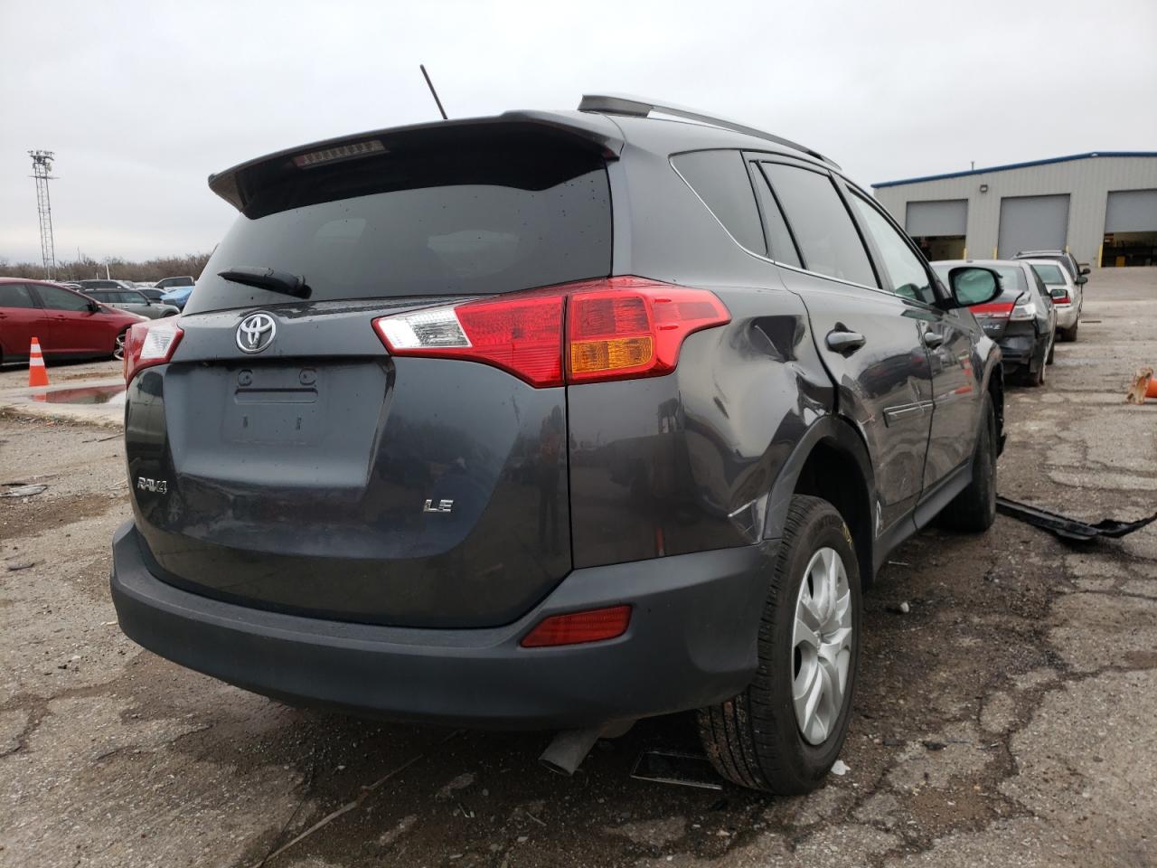 Photo 4 from auction – 2015 TOYOTA RAV4 LE with VIN 2T3ZFREV7FW150612