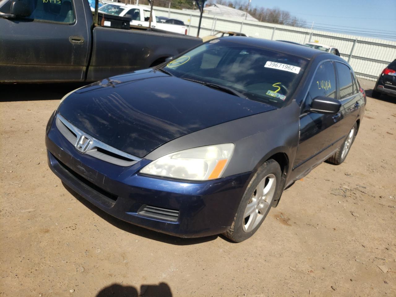 Photo 2 from auction – 2007 HONDA ACCORD with VIN 1HGCM66467A105680