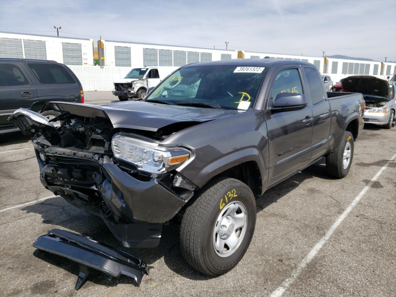 Photo 2 from auction – 2021 TOYOTA TACOMA ACC with VIN 3TYRX5GN2MT009355