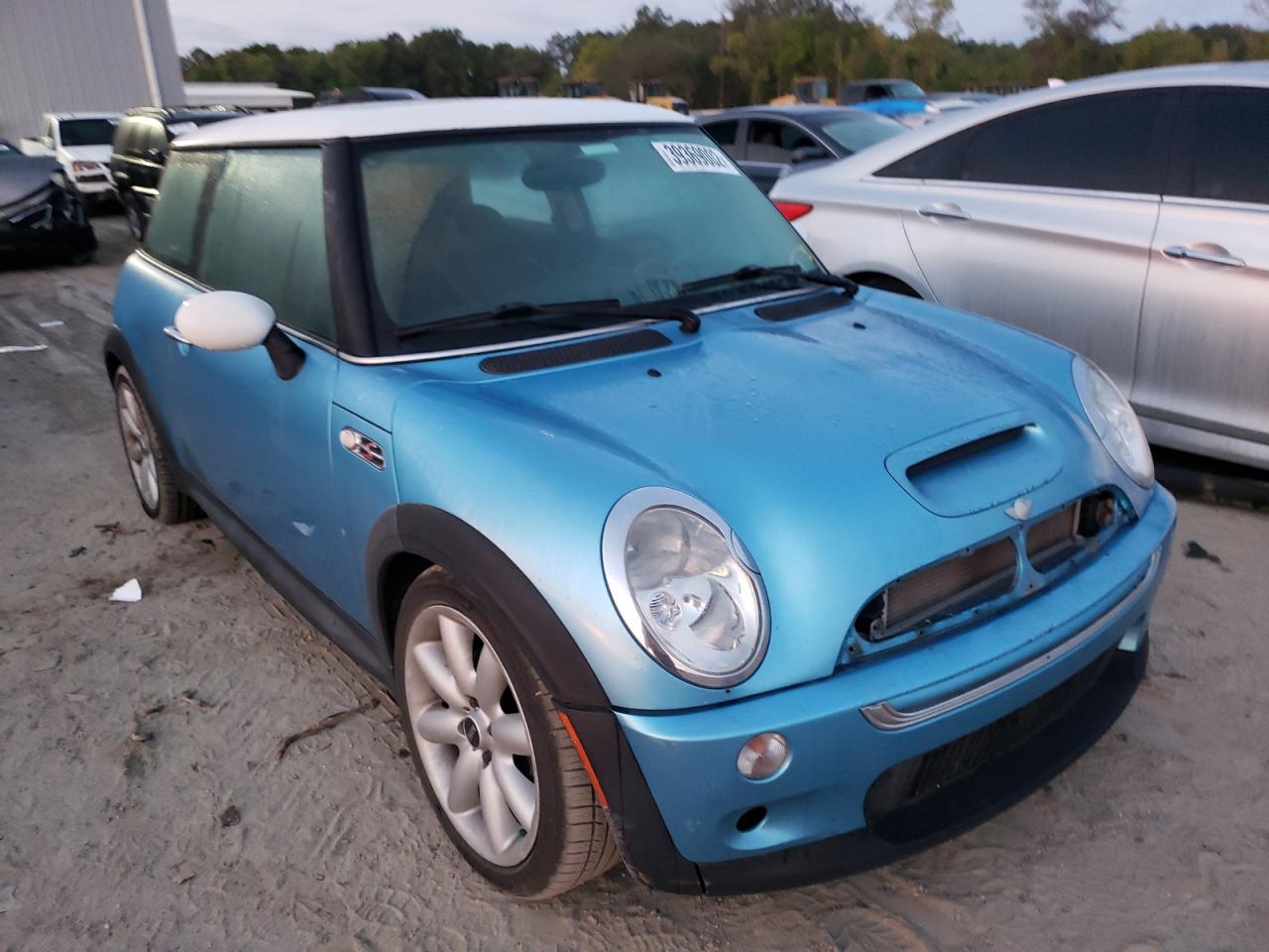 صورة رقم 1 من المزاد - 2004 MINI COOPER S مع VIN WMWRE33414TD84674