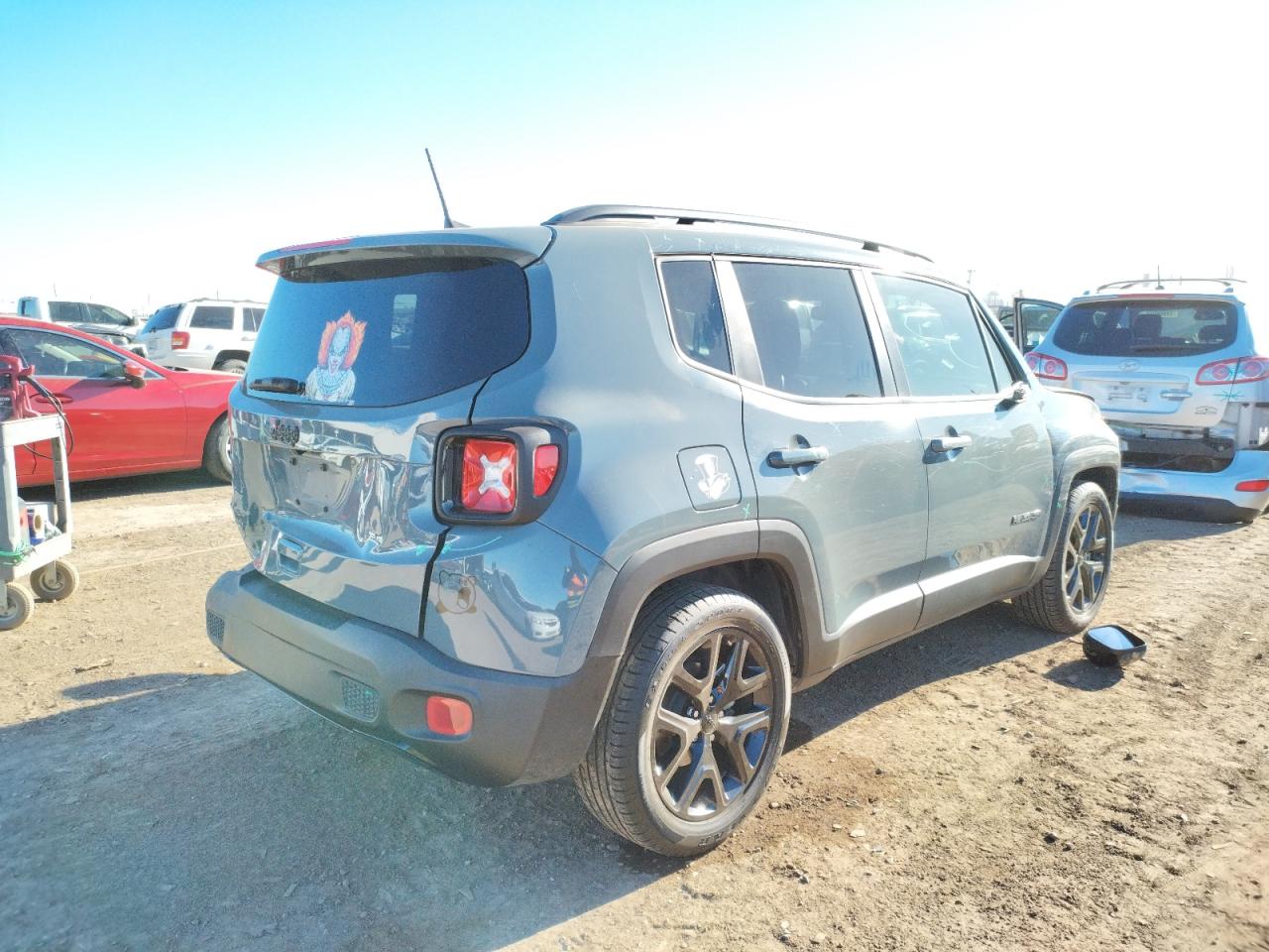 Photo 4 from auction – 2018 JEEP RENEGADE L with VIN ZACCJABB5JPH57308