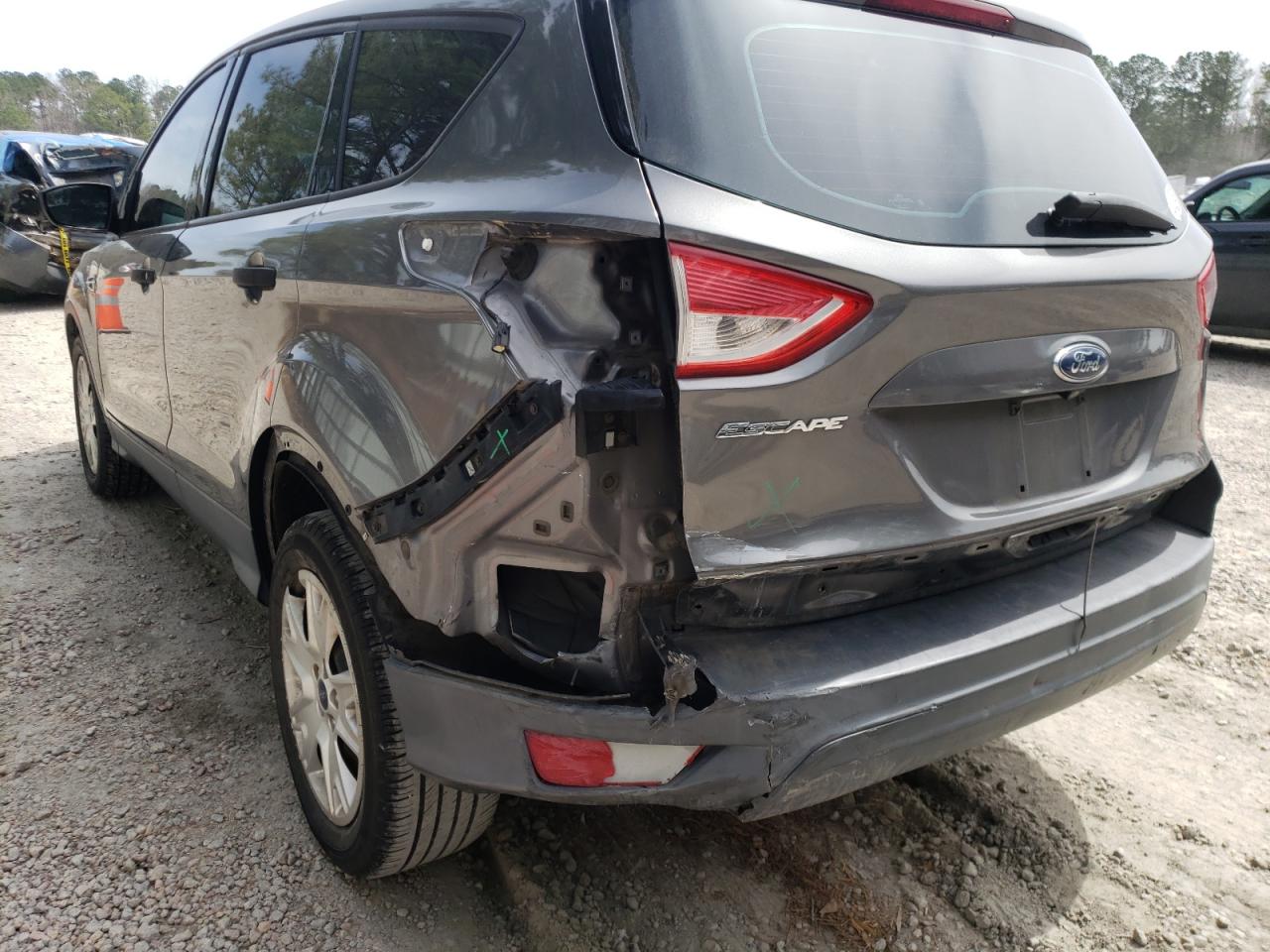 Photo 9 from auction – 2014 FORD ESCAPE S with VIN 1FMCU0F7XEUA11024