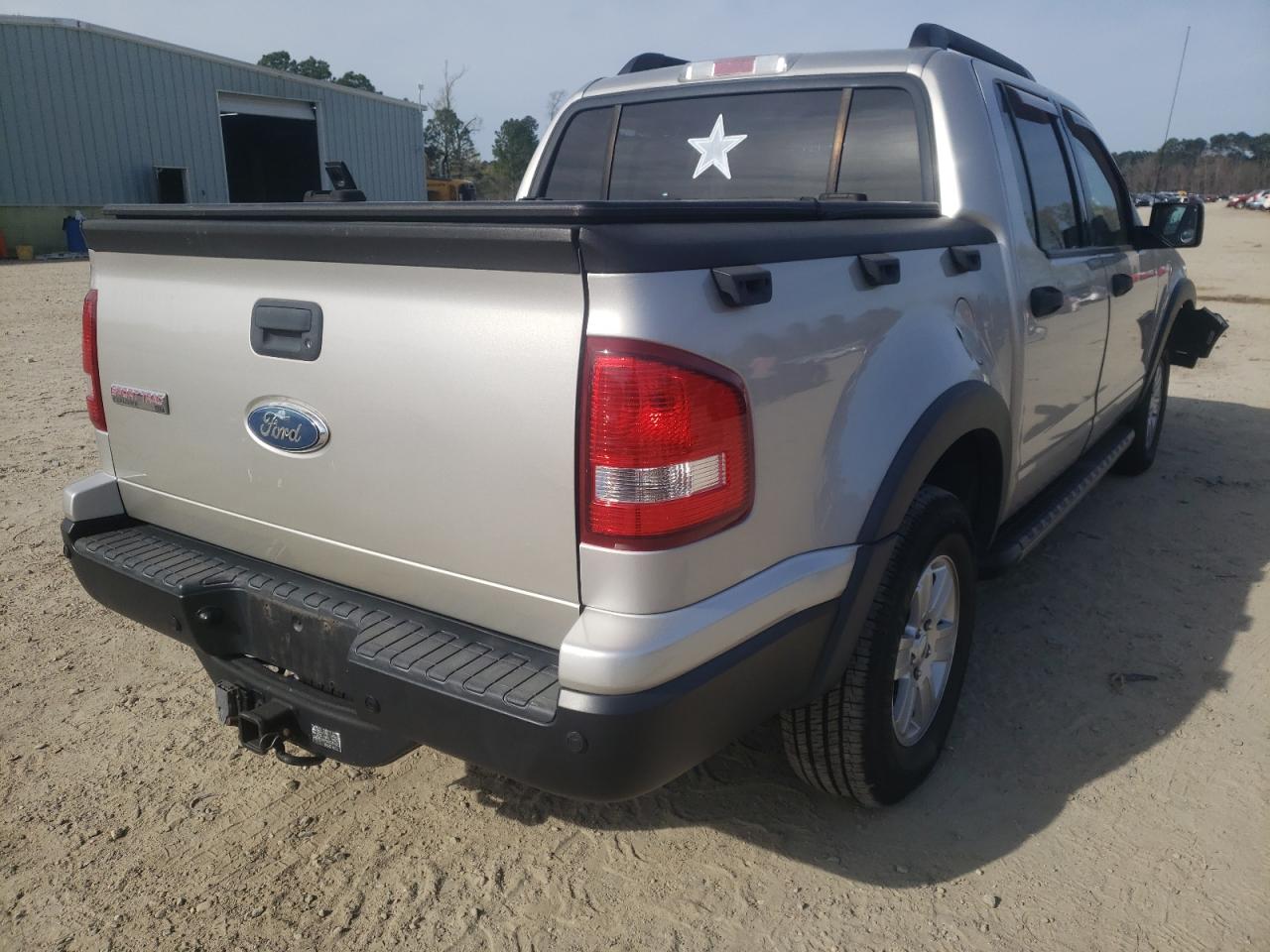 Photo 4 from auction – 2008 FORD EXPLORER S with VIN 1FMEU31E68UB31150