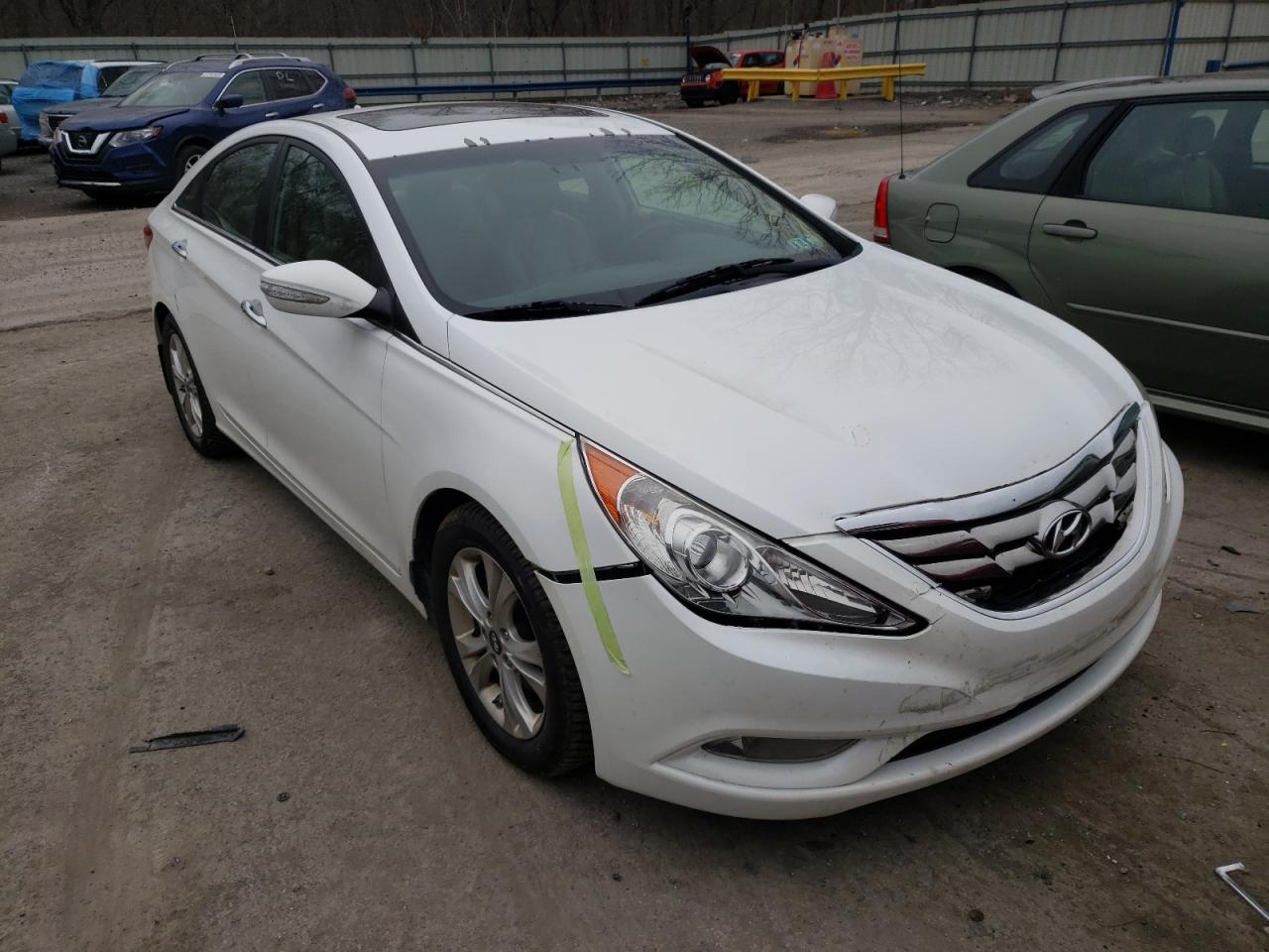 HYUNDAI SONATA SE 2011 with VIN 5NPEC4AC2BH102161 - Photo from auction