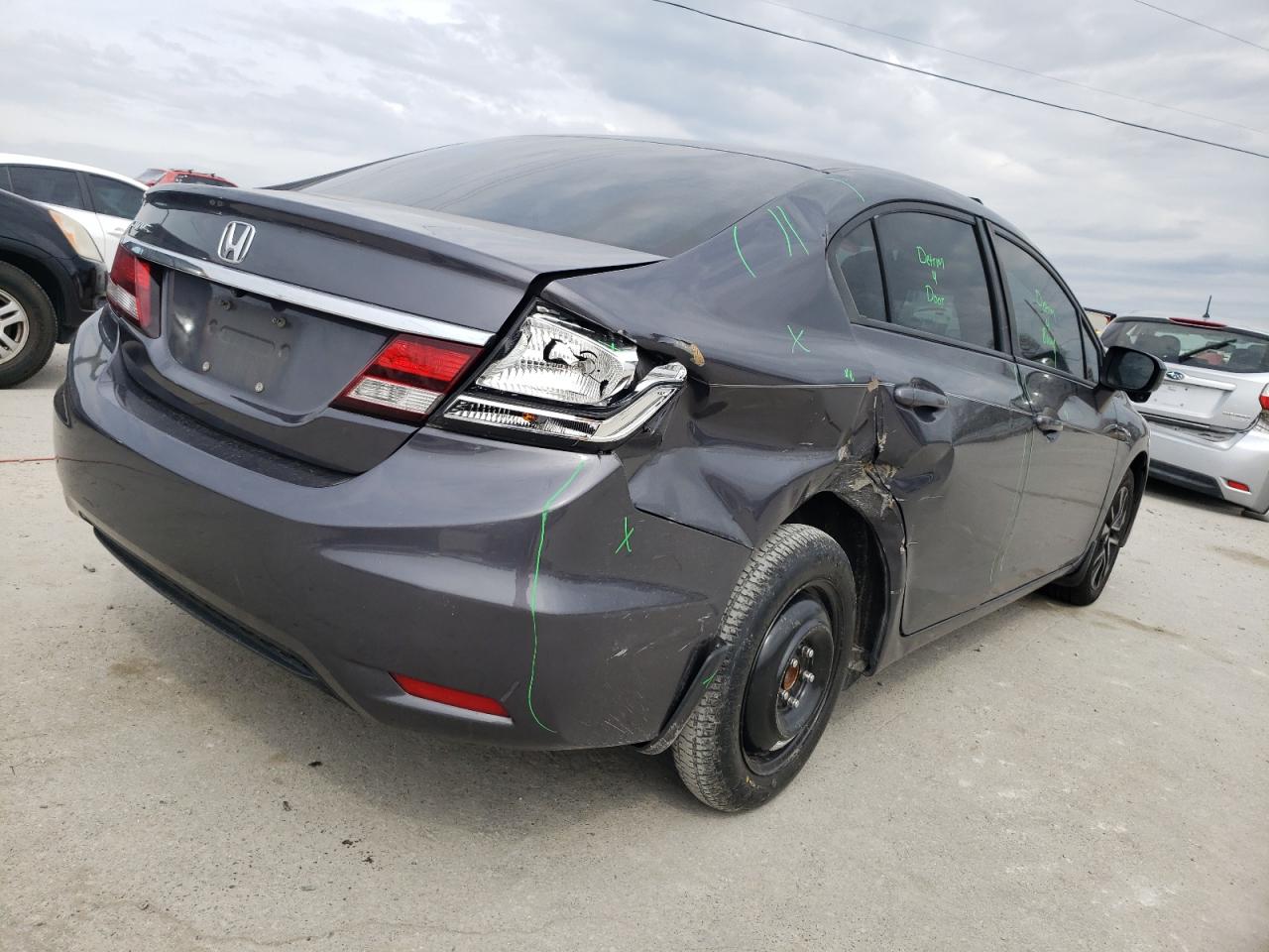 Photo 4 from auction – 2015 HONDA CIVIC EX with VIN 19XFB2F87FE067272