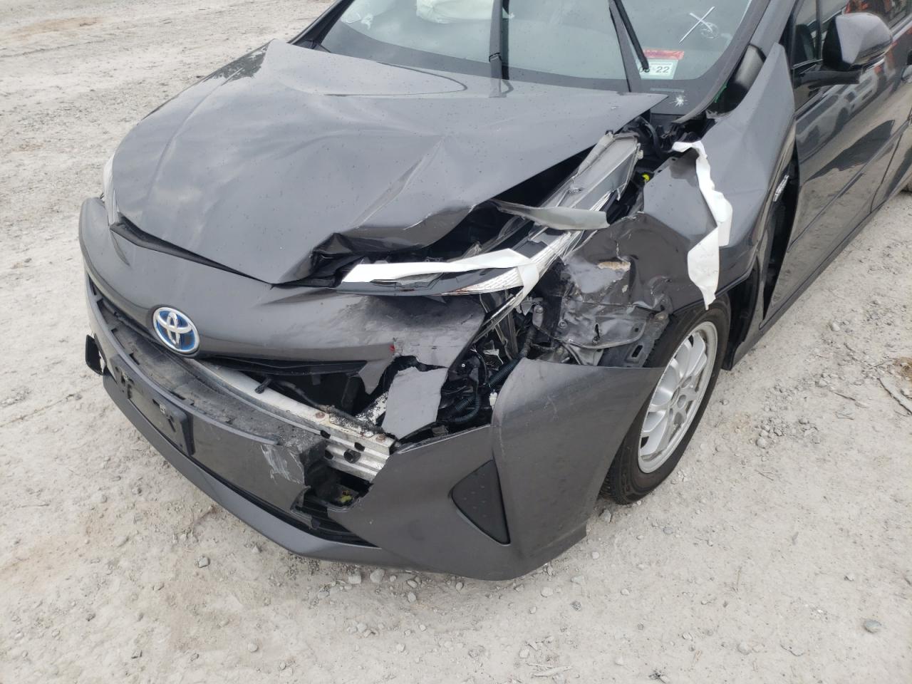 Photo 9 from auction – 2016 TOYOTA PRIUS with VIN JTDKARFU6G3013803