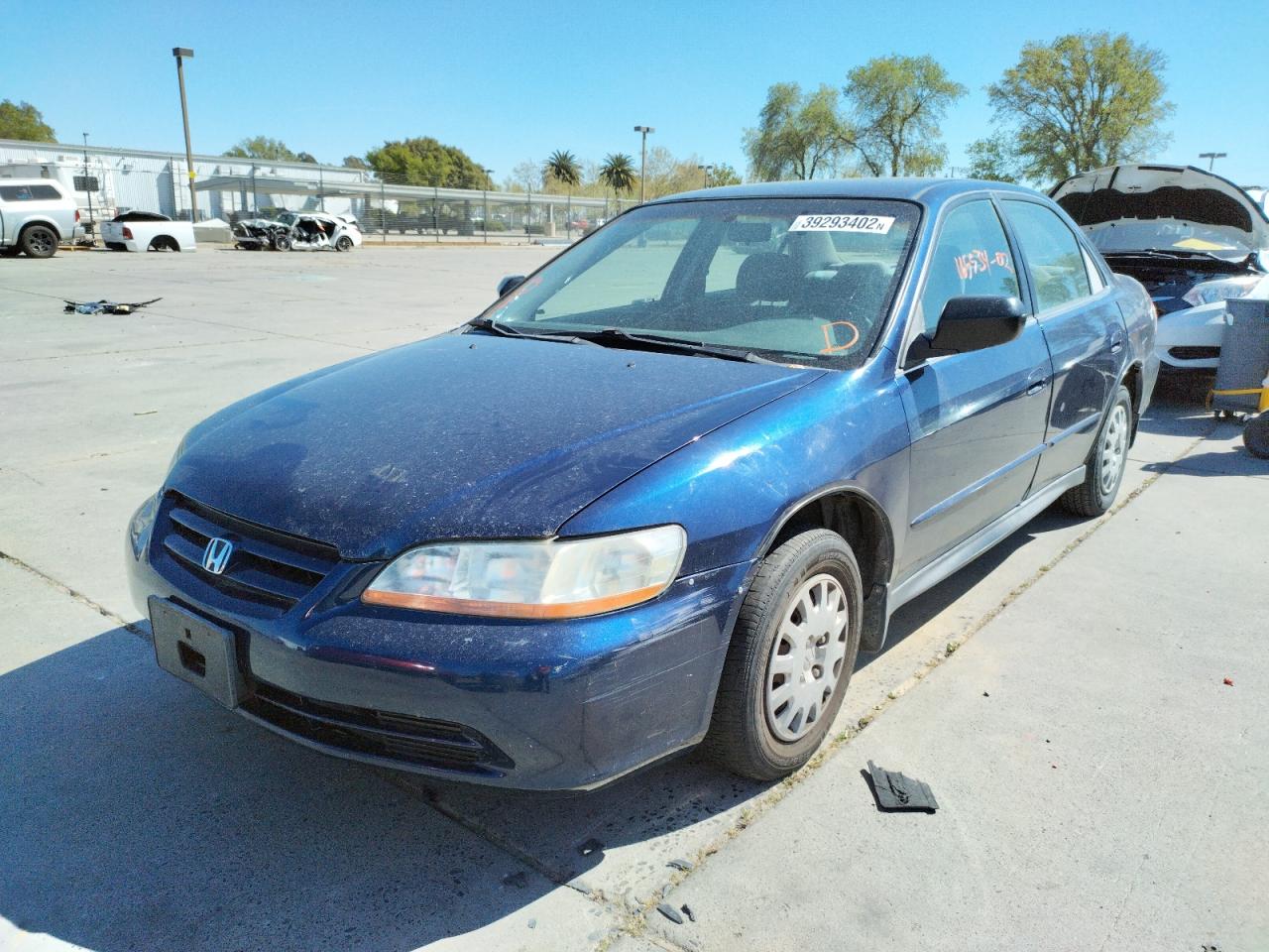 Photo 2 from auction – 2002 HONDA ACCORD VAL with VIN 1HGCF86632A010686