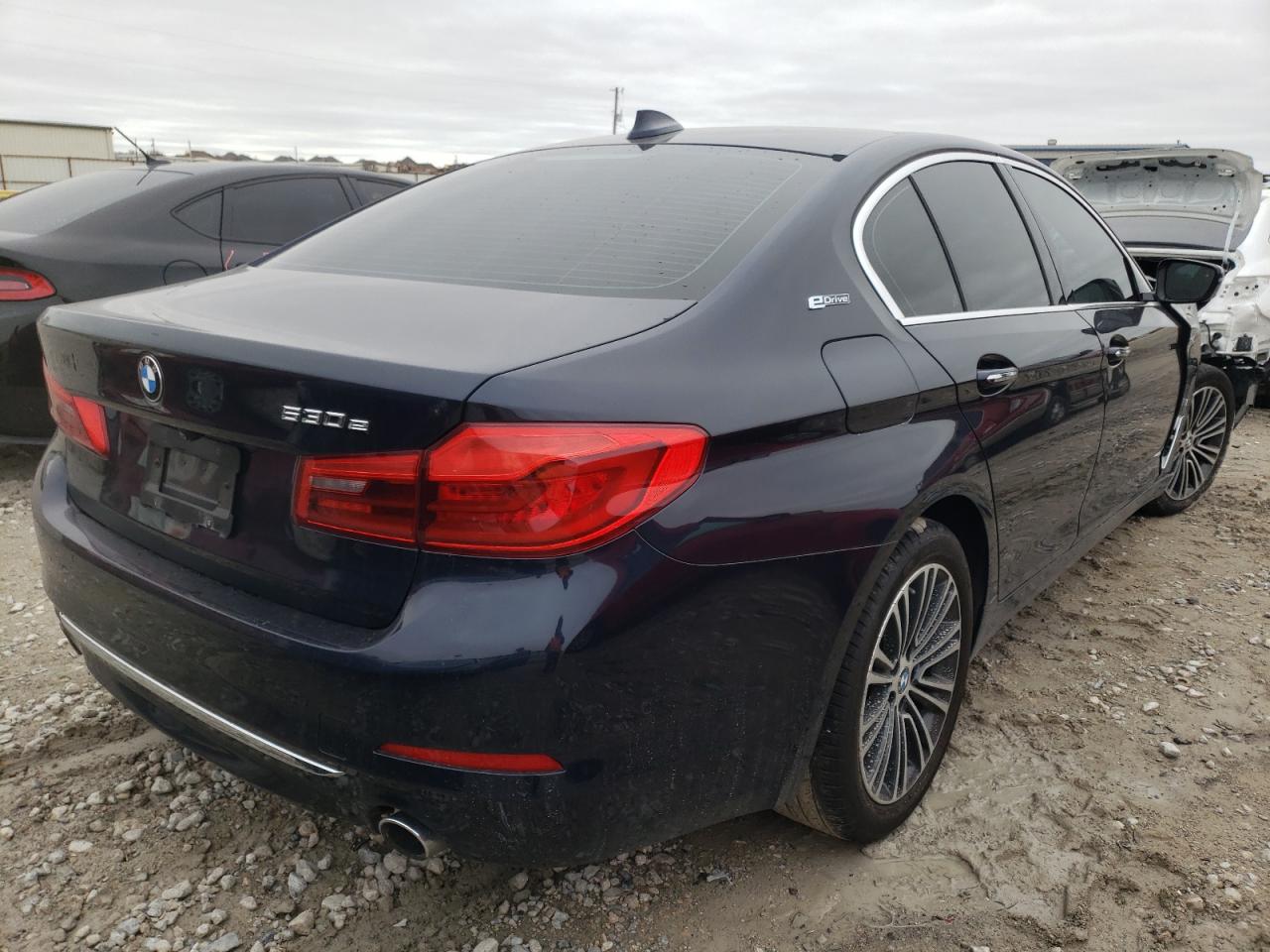 Photo 4 from auction – 2018 BMW 530E with VIN WBAJA9C57JB250030