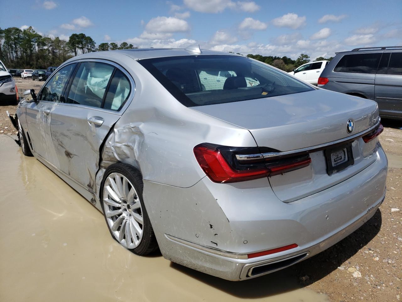 Photo 3 from auction – 2020 BMW 740 I with VIN WBA7T2C05LCE39372