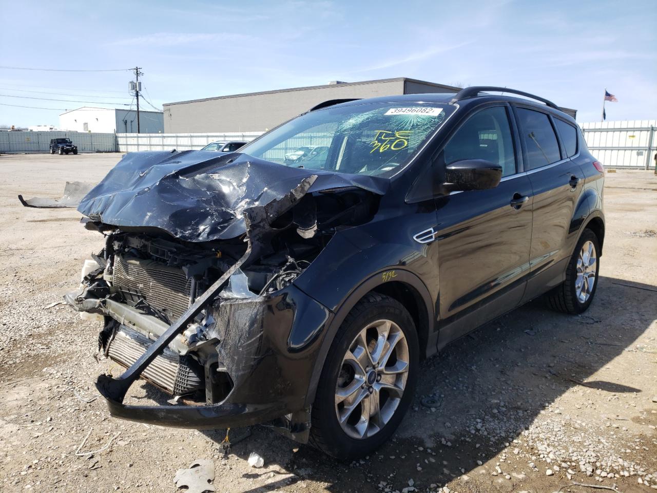 Photo 2 from auction – 2015 FORD ESCAPE SE with VIN 1FMCU9G97FUA39255