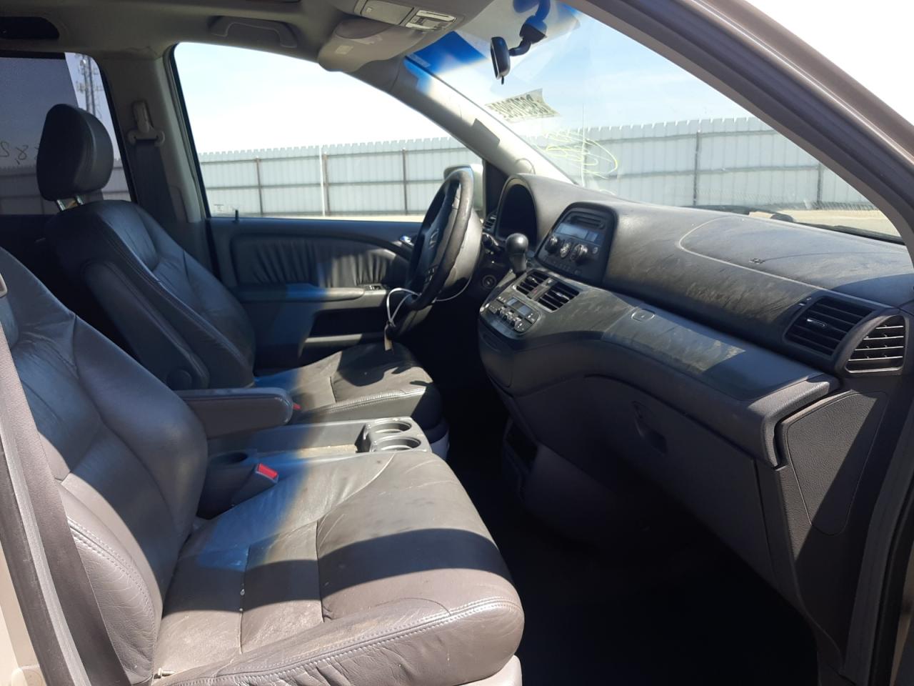 Photo 5 from auction – 2005 HONDA ODYSSEY EX with VIN 5FNRL38765B115860