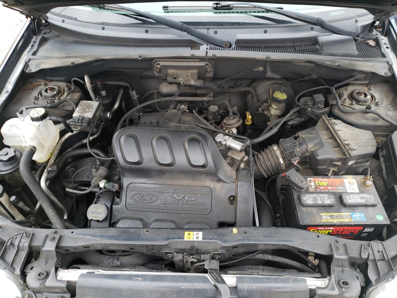 صورة رقم 7 من المزاد - 2004 FORD ESCAPE XLS مع VIN 1FMYU92104DA07090