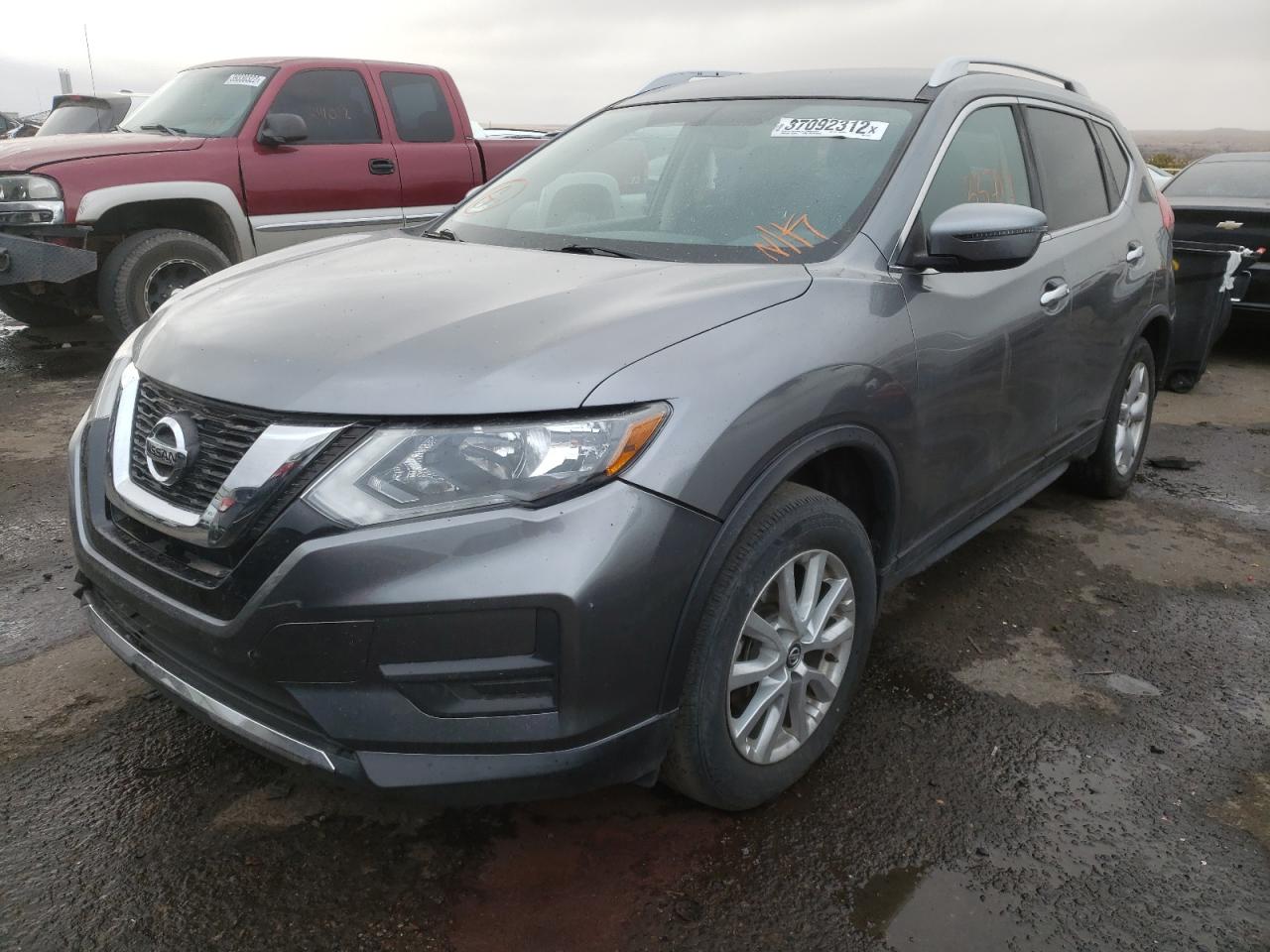 Photo 2 from auction – 2017 NISSAN ROGUE S with VIN KNMAT2MT9HP514444