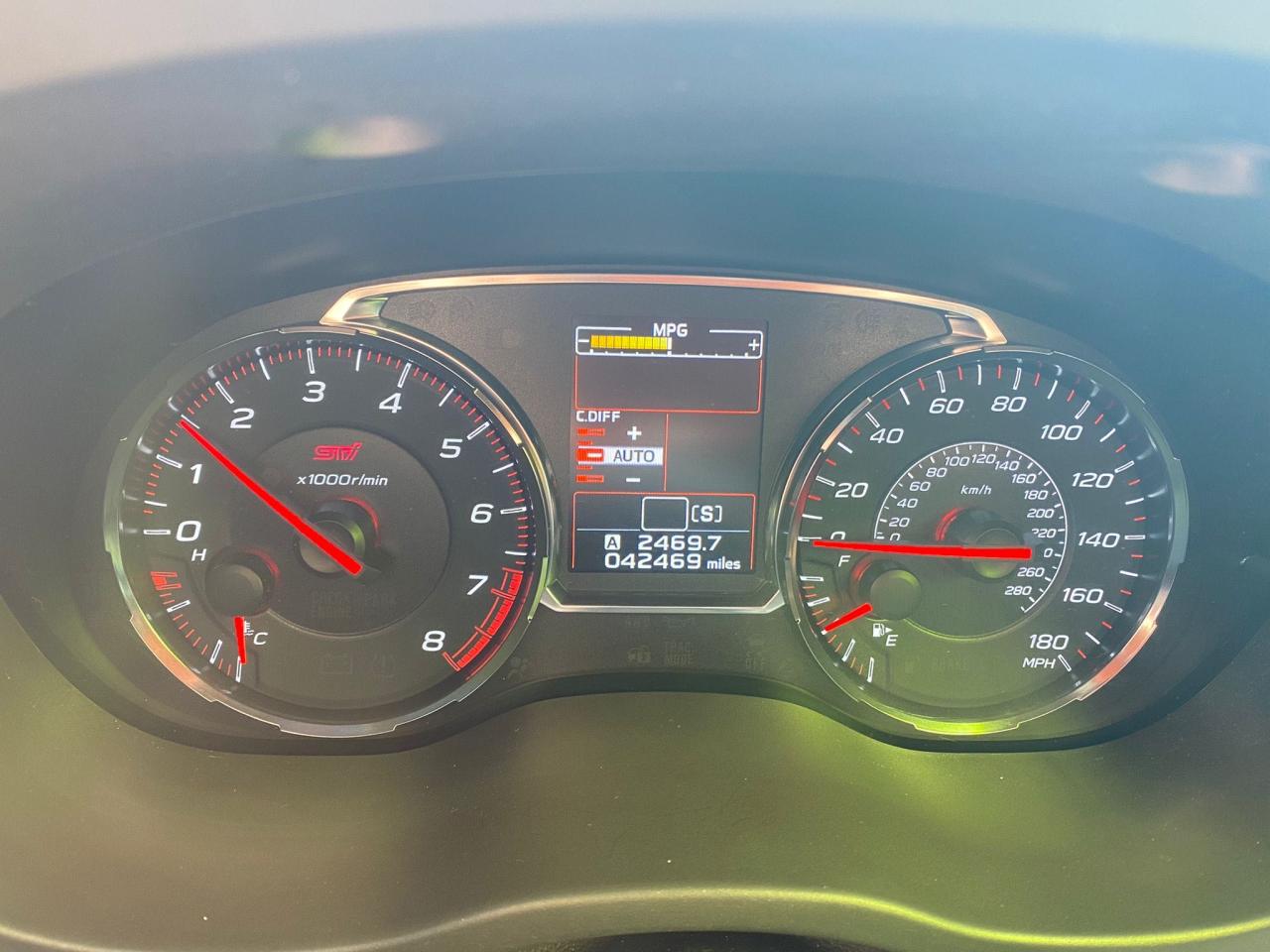 Photo 8 from auction – 2019 SUBARU WRX STI with VIN JF1VA2R66K9823123