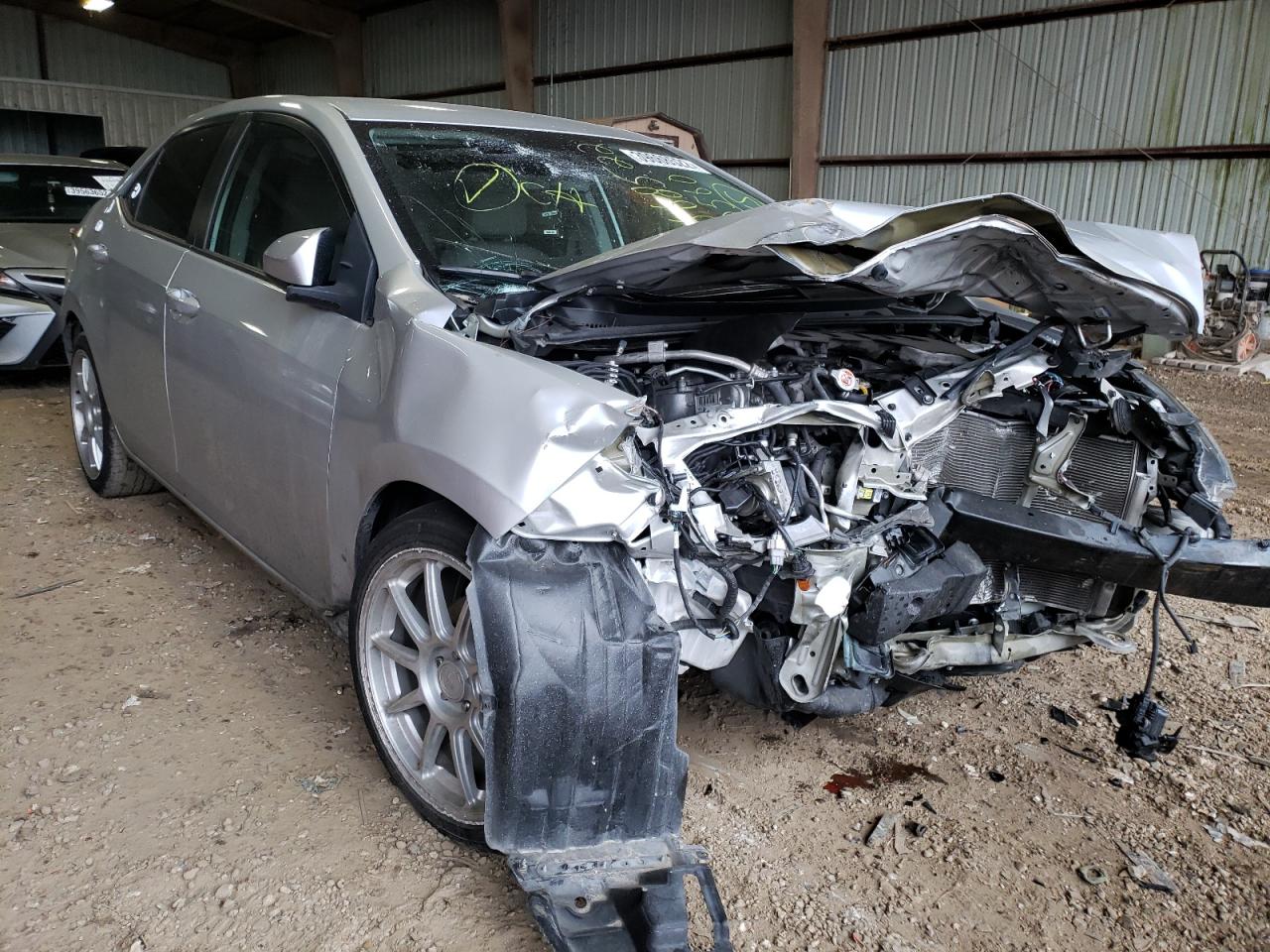 TOYOTA COROLLA L 2018 with VIN 5YFBURHE0JP850560 - Photo from auction
